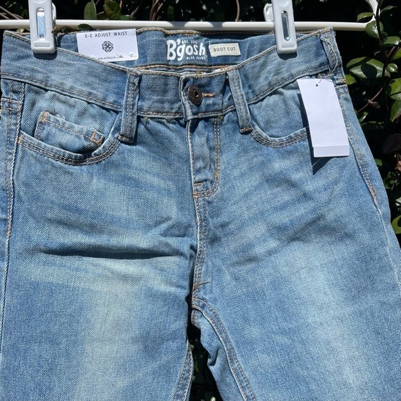 NWT OshKosh B’gosh Light Wash Bootcut Girls Denim Jeans - Picture 3 of 9